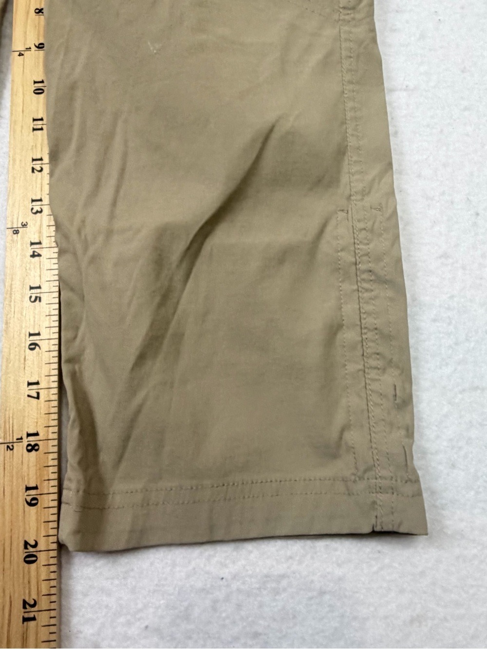 Eddie Bauer Pants Women Sz 8 Beige Rainier Capri Outdoor Hiking Lightweight - Picture 9 of 9